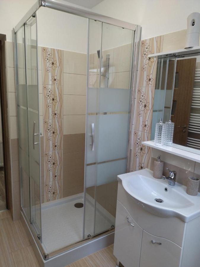 Valentin Apartman Makó Εξωτερικό φωτογραφία
